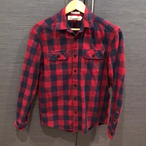 H&M RED AND BLUE PLAID BUTTON UP - Picture 1 of 8